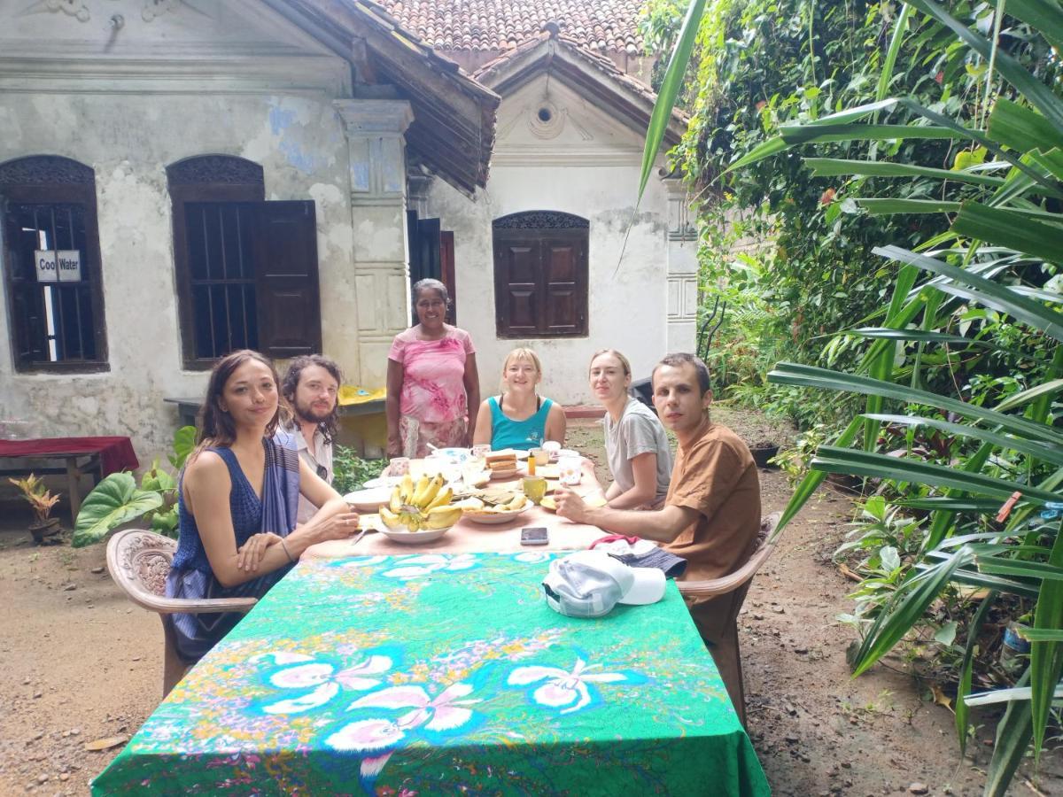 White House Hotel Unawatuna Kültér fotó